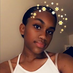 Meet your Posher, Gabriela